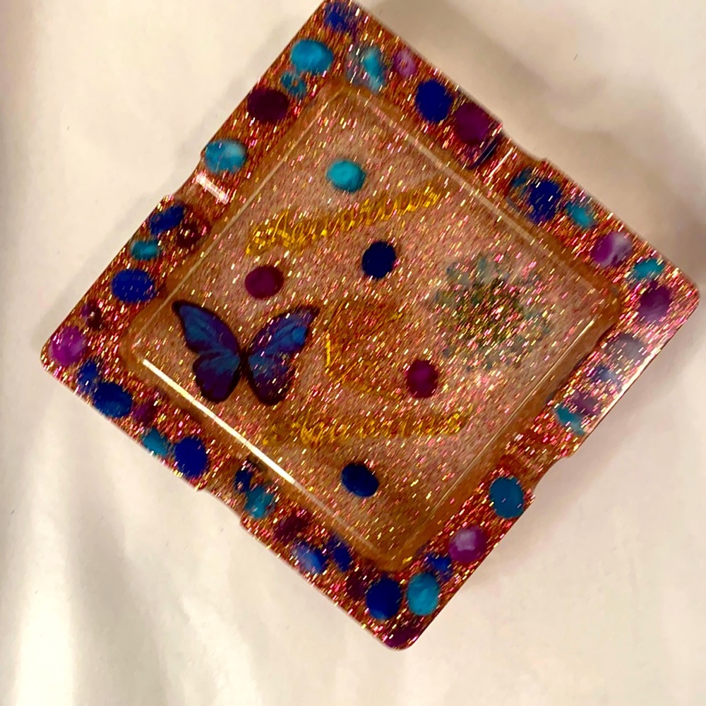 Resin Aquarius zodiac ash tray